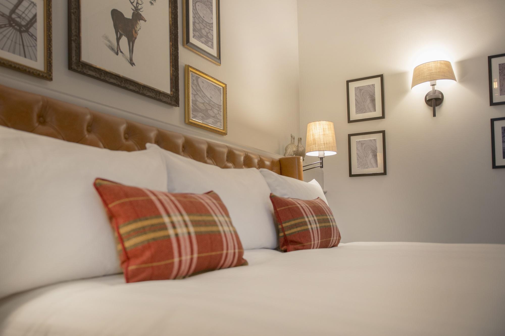 De Vere Court Hotel