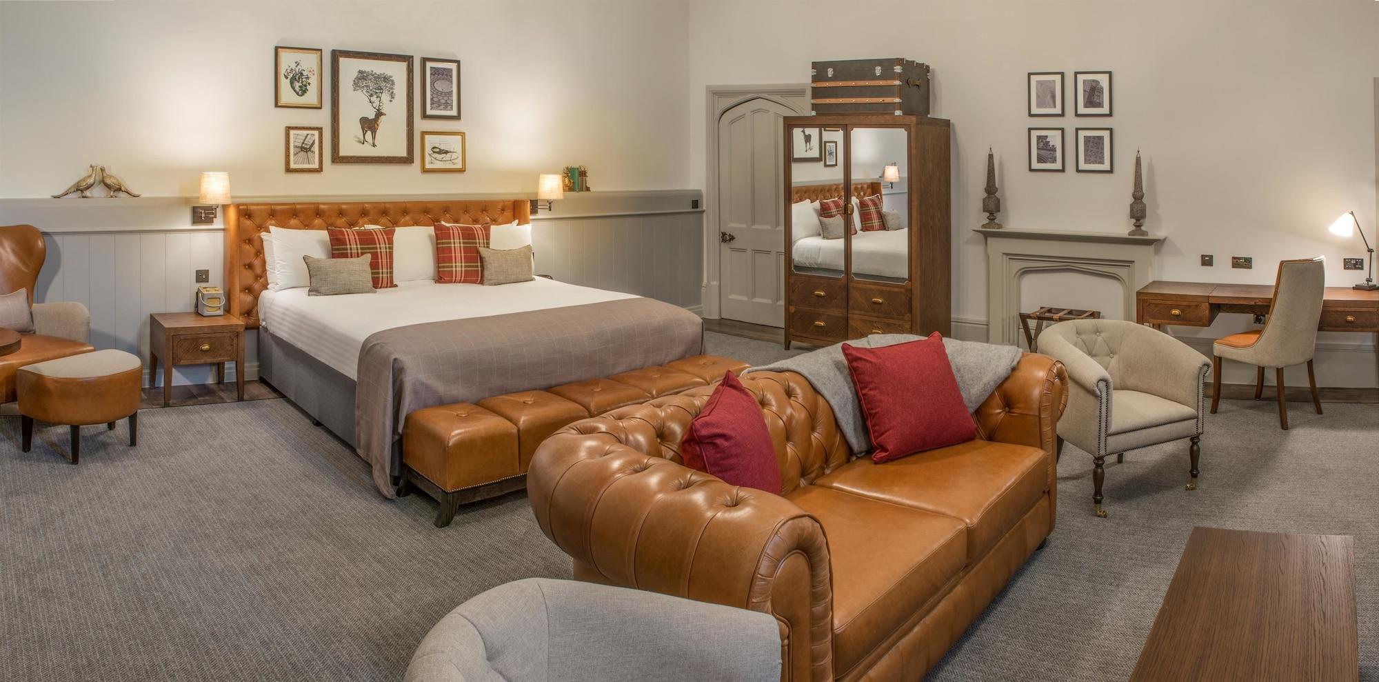De Vere Court Hotel