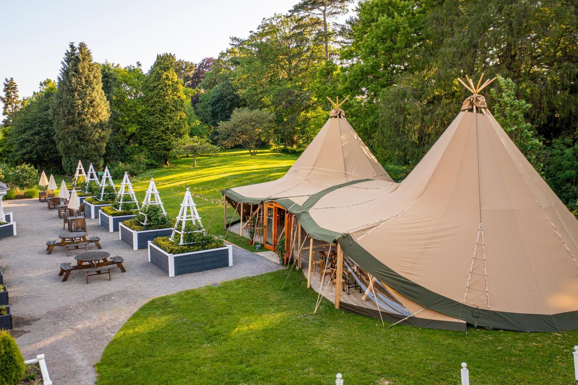 De Vere Court Hotel Tortworth