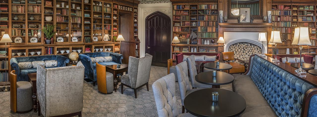 De Vere Court 4*