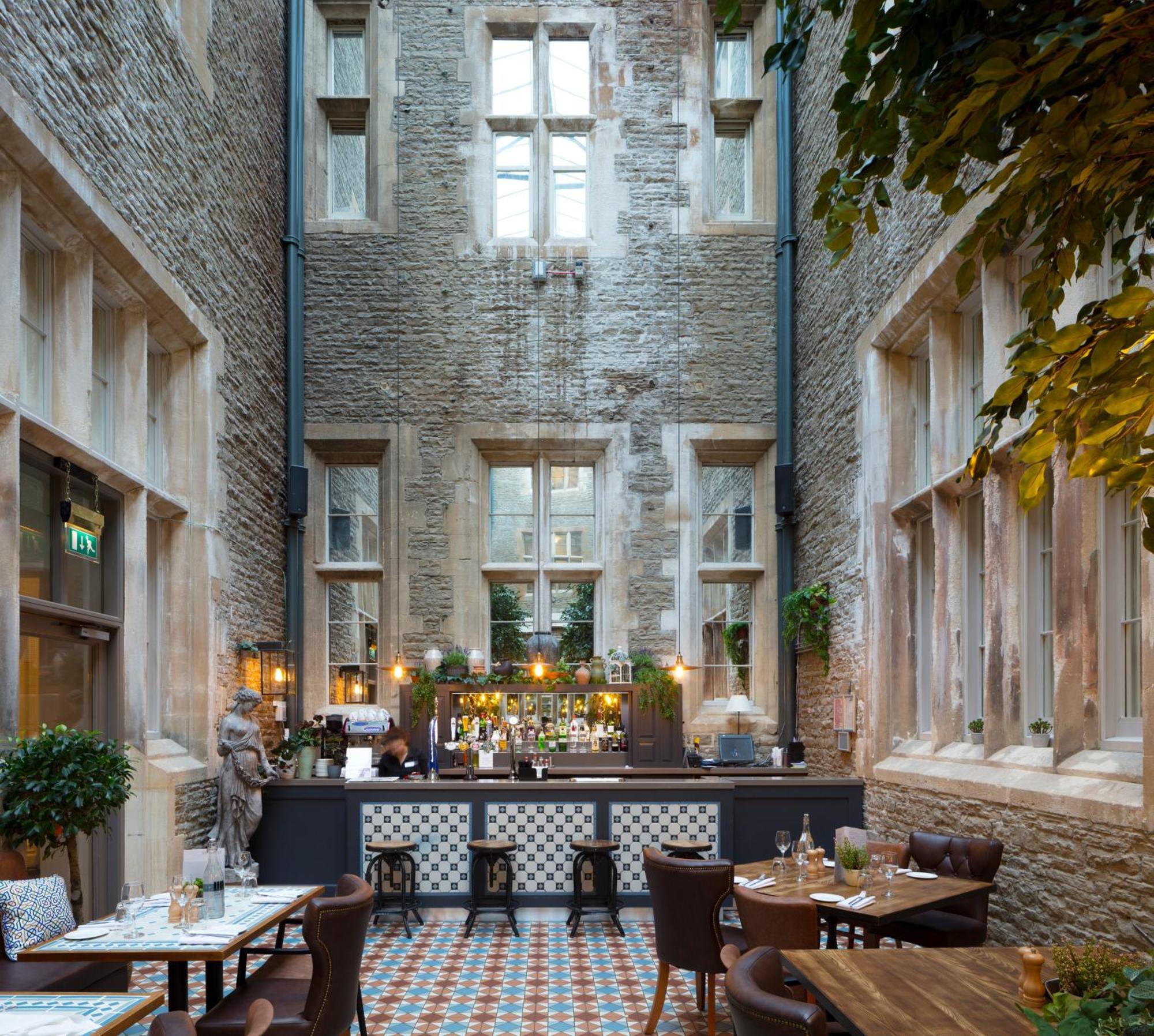 Hotel De Vere Court Tortworth